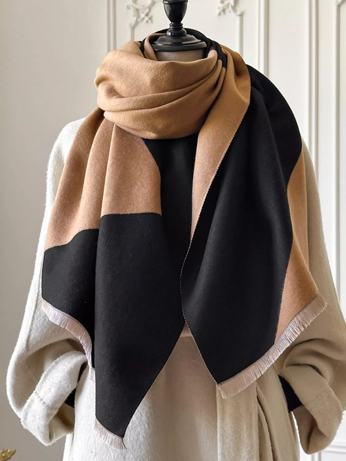 Color Block Raw Hem Scarf