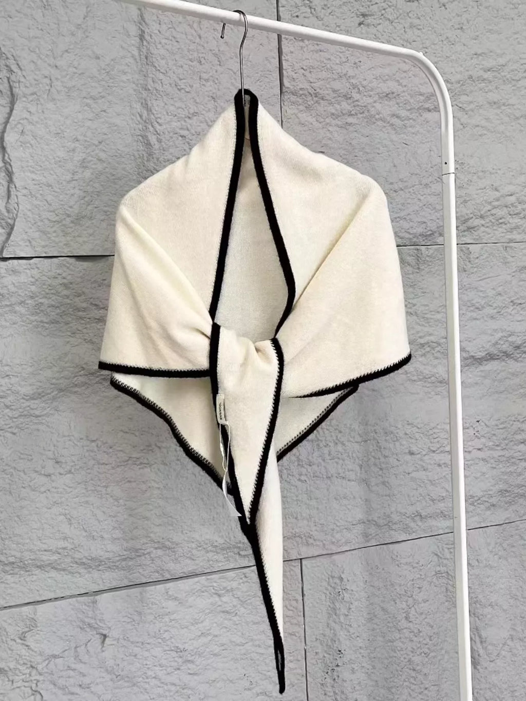 Wool Contrast Trim Scarf