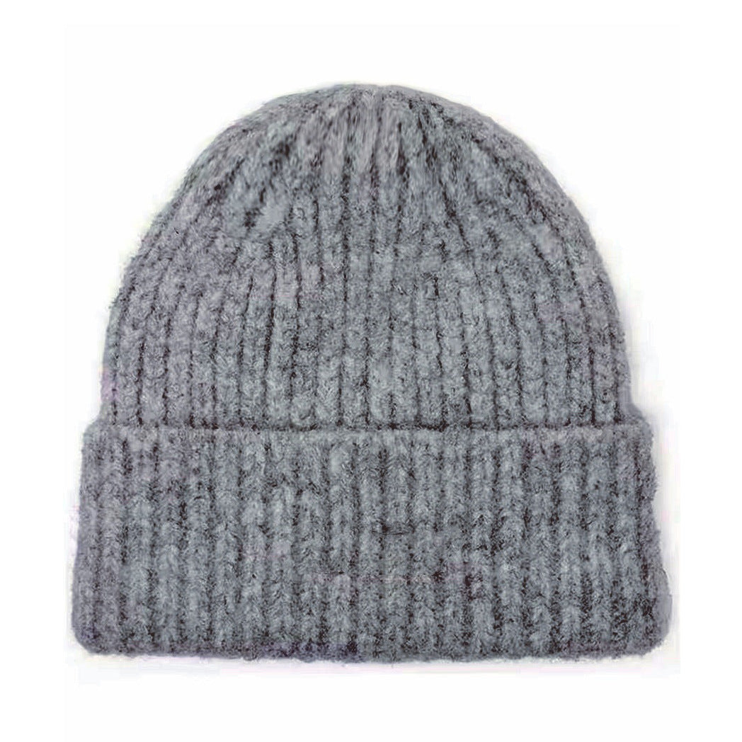 Ultra-Soft Cashmere Blend Beanie: Cozy Winter Style