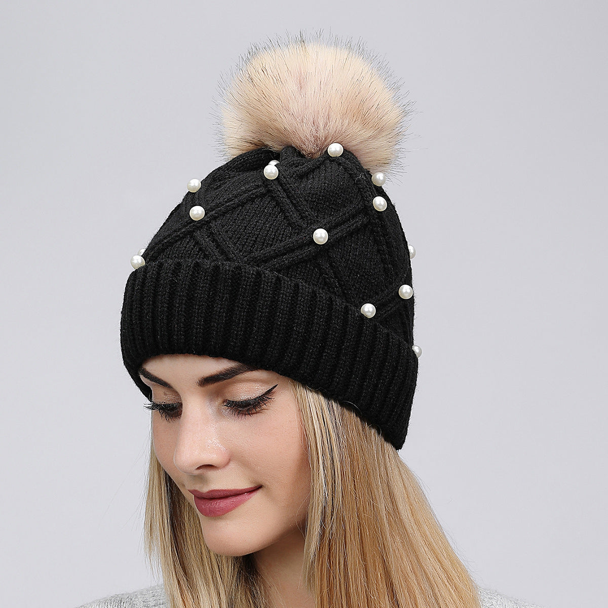Pearl Knit Beanie: Cozy Korean Style Warmth