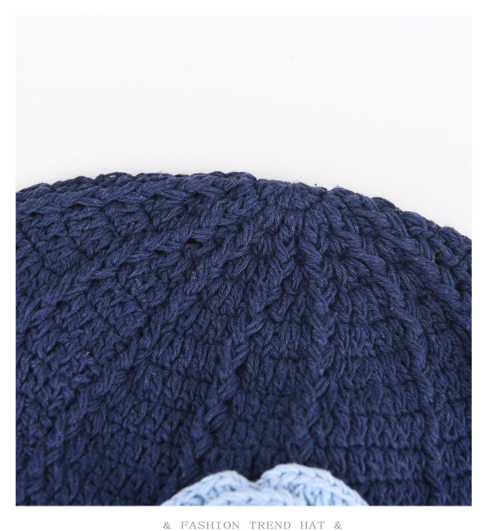 Hand-Knit Floral Beret: Cozy Retro Winter Hat