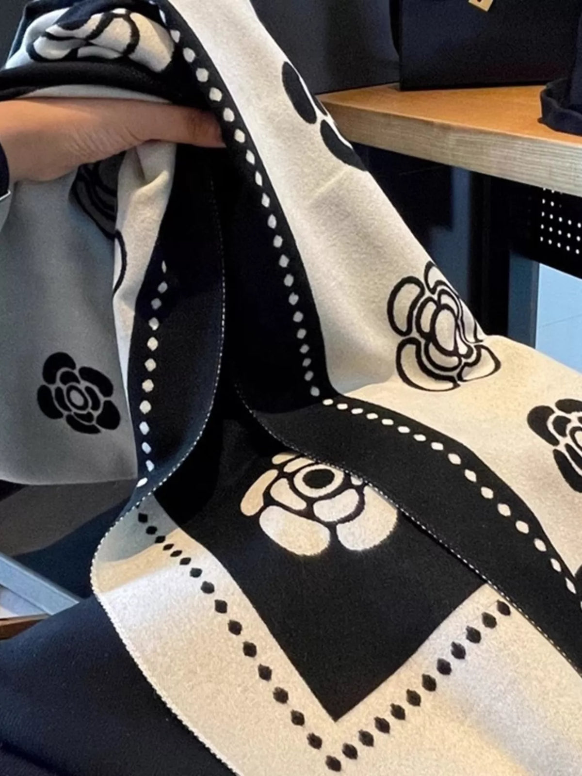 Floral Pattern Raw Hem Scarf
